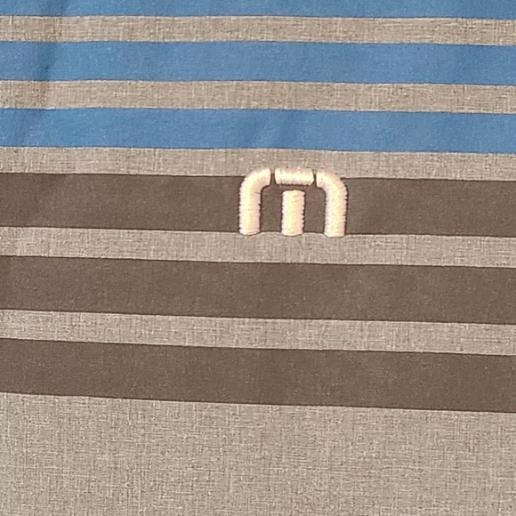 Travis Mathew light mens jacket - Picture 3 of 6